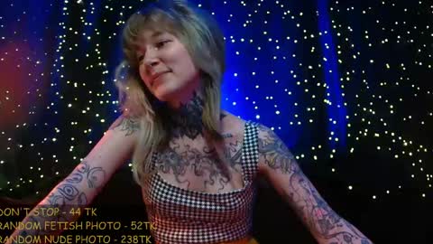 Snapshot of littlespacemouse chatting on May 24, 2026, 4:23 pm Niki free tg channel with some photos gifs and info about streams online show from May 24, 2026, 4:23 pm