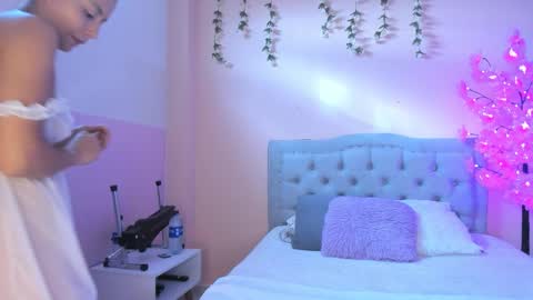 Snapshot of littletammy4u_ chatting on October 12, 2025, 12:15 pm tammy online show from October 12, 2025, 12:15 pm