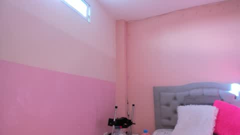 Snapshot of littletammy4u_ chatting on November 7, 2025, 12:38 pm tammy online show from November 7, 2025, 12:38 pm