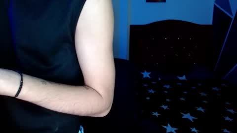 Snapshot of littlextrem chatting on September 12, 2025, 2:33 am Eros online show from September 12, 2025, 2:33 am