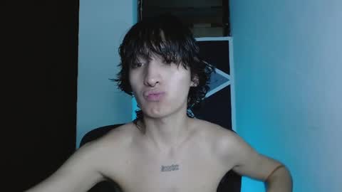 Snapshot of littlextrem chatting on May 6, 2026, 2:19 am Eros online show from May 6, 2026, 2:19 am