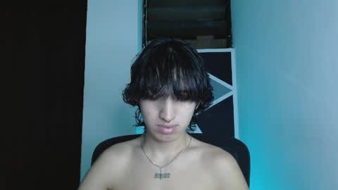 Snapshot of littlextrem chatting on May 18, 2026, 4:18 am Eros online show from May 18, 2026, 4:18 am