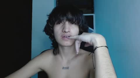 Snapshot of littlextrem chatting on May 31, 2026, 1:36 am Eros online show from May 31, 2026, 1:36 am