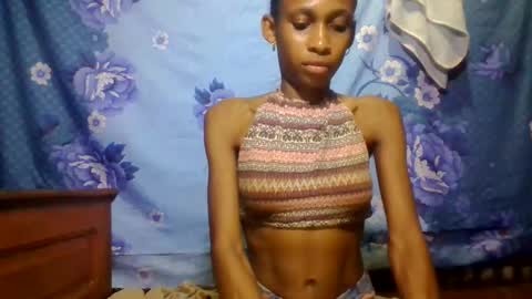 Snapshot of littleyanah chatting on June 6, 2026, 6:23 pm yanah online show from June 6, 2026, 6:23 pm