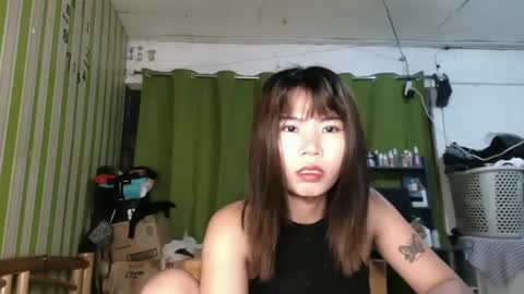 Snapshot of littleyazz_ chatting on December 22, 2024, 11:00 am littleyazz_ online show from December 22, 2024, 11:00 am