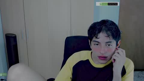 Snapshot of littlezhalem chatting on November 19, 2025, 1:49 am littlezhalem online show from November 19, 2025, 1:49 am