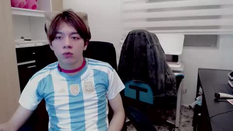 Snapshot of littlezhalem chatting on February 17, 2026, 6:43 am littlezhalem online show from February 17, 2026, 6:43 am