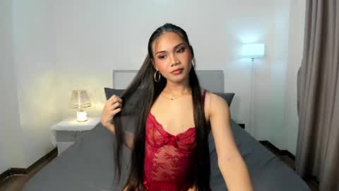 litzy_perez online show from June 6, 2026, 9:08 pm
