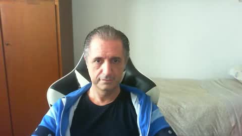 Snapshot of liuk53 chatting on May 6, 2026, 1:05 pm liuk53 online show from May 6, 2026, 1:05 pm