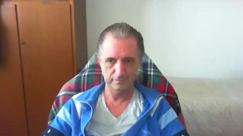 Snapshot of liuk53 chatting on May 13, 2026, 12:13 pm liuk53 online show from May 13, 2026, 12:13 pm