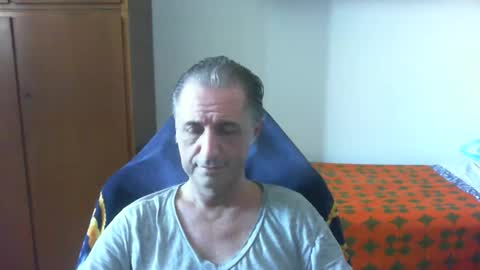 Snapshot of liuk53 chatting on May 24, 2026, 12:43 pm liuk53 online show from May 24, 2026, 12:43 pm