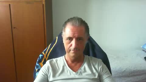 Snapshot of liuk53 chatting on June 2, 2026, 11:45 am liuk53 online show from June 2, 2026, 11:45 am