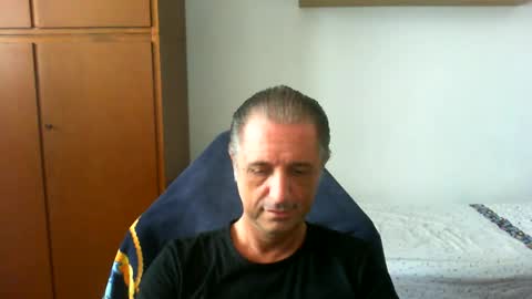 Snapshot of liuk53 chatting on June 15, 2026, 12:40 pm liuk53 online show from June 15, 2026, 12:40 pm