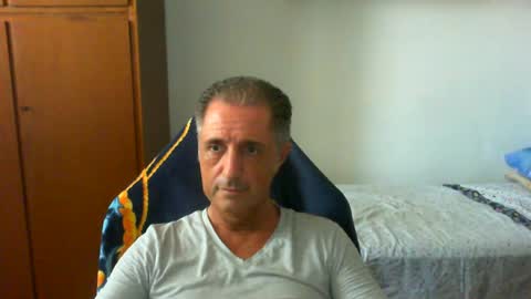 Snapshot of liuk53 chatting on June 24, 2026, 12:04 pm liuk53 online show from June 24, 2026, 12:04 pm