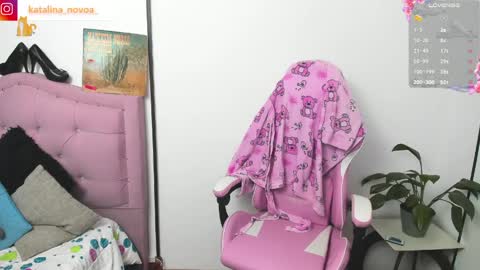 Snapshot of liv_rosse chatting on June 3, 2026, 1:30 am Katalina Novoa. online show from June 3, 2026, 1:30 am