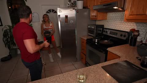 Liv and Drew online show from November 8, 2025, 12:22 am