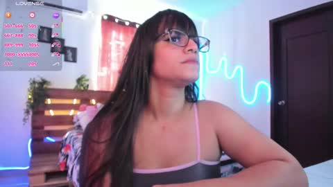 Snapshot of livfabi_ chatting on November 27, 2025, 5:48 pm Livfabi online show from November 27, 2025, 5:48 pm