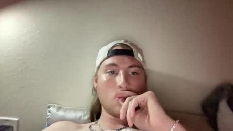 Snapshot of livinliferight2 chatting on May 31, 2026, 6:09 pm livinliferight2 online show from May 31, 2026, 6:09 pm