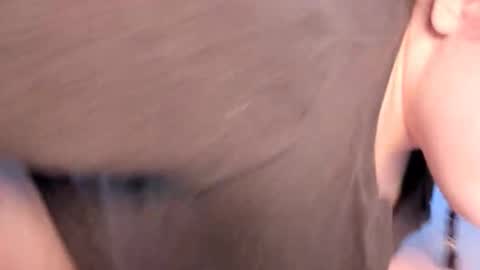 Snapshot of livinsubspace chatting on February 18, 2026, 9:22 pm Liv online show from February 18, 2026, 9:22 pm