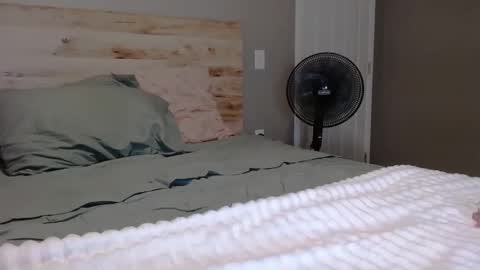 Snapshot of livjo chatting on October 6, 2025, 2:20 am LivJo online show from October 6, 2025, 2:20 am