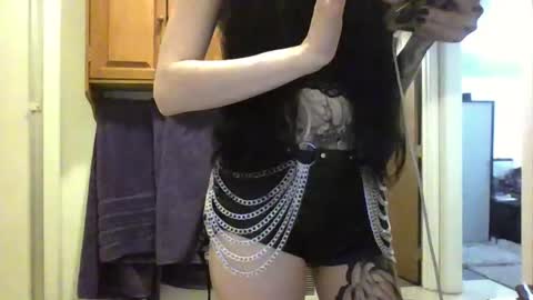 Liv Mirage online show from April 26, 2026, 3:59 am