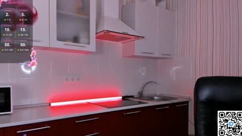 Snapshot of livyybosom chatting on December 17, 2024, 5:58 pm My name is Livy Nice to meet you Thumbs up please its important online show from December 17, 2024, 5:58 pm