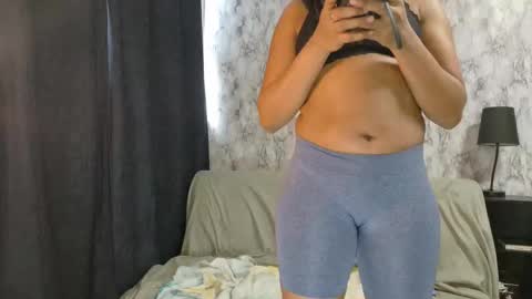 LiyahLexi online show from January 16, 2026, 6:45 pm