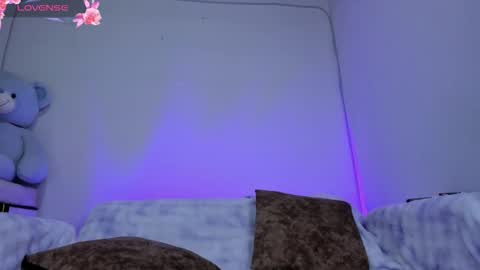 Snapshot of liz25_b chatting on March 14, 2026, 3:34 am Liz online show from March 14, 2026, 3:34 am