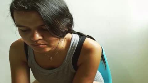 Snapshot of liz_fe chatting on March 4, 2026, 8:04 pm liz_fe online show from March 4, 2026, 8:04 pm