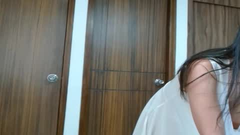 Snapshot of liz_fe chatting on March 6, 2026, 10:17 pm liz_fe online show from March 6, 2026, 10:17 pm