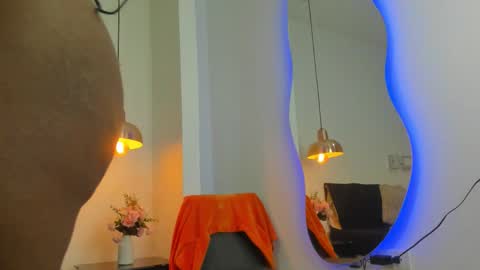 Snapshot of liz_ortega30 chatting on March 28, 2026, 11:43 am liza online show from March 28, 2026, 11:43 am