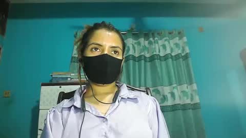 Snapshot of liza590865 chatting on November 27, 2025, 11:18 pm liza590865 online show from November 27, 2025, 11:18 pm