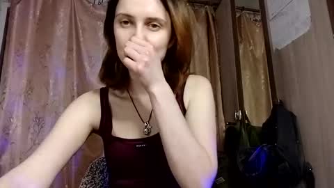 Snapshot of liza_wonder chatting on December 4, 2025, 3:32 pm Liza wonder online show from December 4, 2025, 3:32 pm