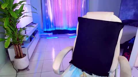 Snapshot of lizagothdoll chatting on July 18, 2026, 3:38 pm Liza Goth online show from July 18, 2026, 3:38 pm