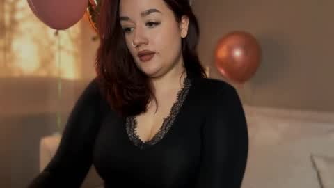 lizamartina online show from May 1, 2026, 11:04 am