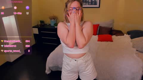 Snapshot of lizbethhaith chatting on December 26, 2024, 10:31 pm Lizbeth or Lizzy online show from December 26, 2024, 10:31 pm