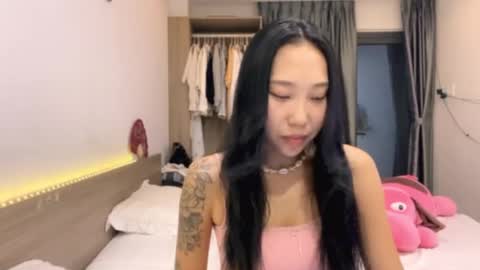 Snapshot of lizbethkvilhaug chatting on October 9, 2025, 12:14 pm Lizz online show from October 9, 2025, 12:14 pm