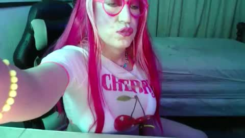 Lizi Chery Strawbery online show from March 22, 2026, 9:34 am