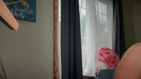 Liz Purr online show from February 24, 2025, 11:19 pm