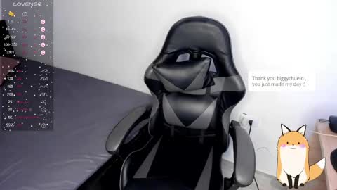 lizycarter online show from April 19, 2026, 9:17 pm