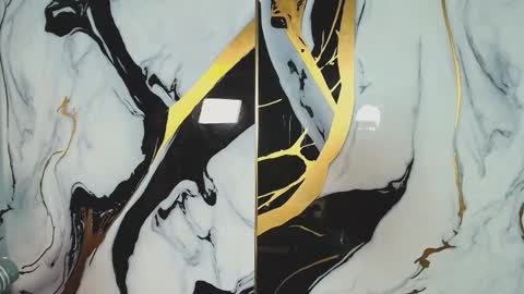 Lizz  online show from December 16, 2025, 11:59 am