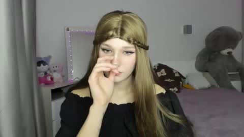 lizza_a online show from March 15, 2026, 6:14 pm