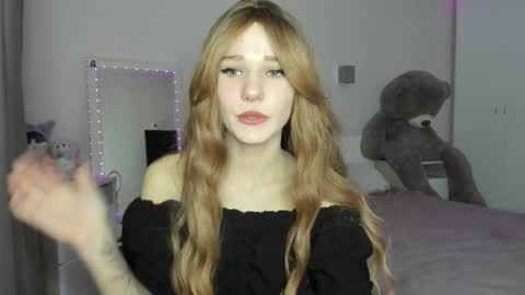 lizza_a online show from March 16, 2026, 6:45 pm