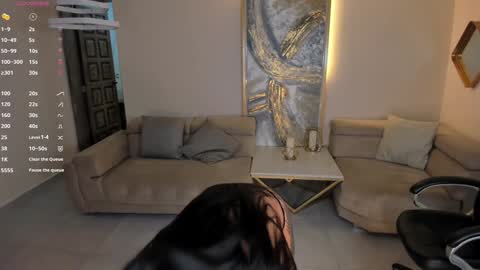 Snapshot of lizzhamilton_ chatting on February 4, 2025, 11:27 pm Lizzi online show from February 4, 2025, 11:27 pm