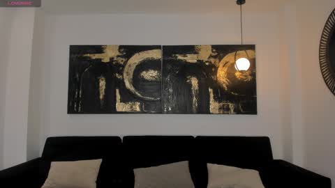 Lizzi  online show from March 7, 2026, 7:44 pm