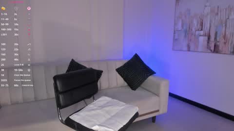 Lizzi  online show from March 11, 2026, 8:59 pm