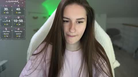 Snapshot of lizzi_fox chatting on October 18, 2025, 11:33 am Lizi-Fox online show from October 18, 2025, 11:33 am