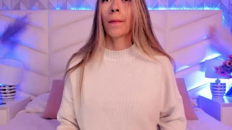 LIZZI online show from May 2, 2026, 7:30 pm