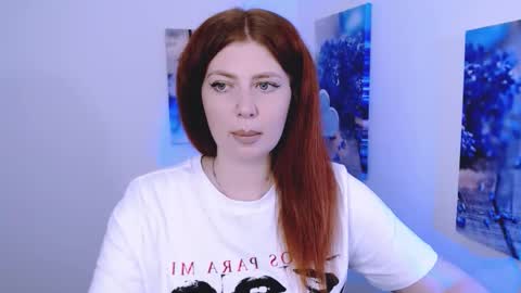 Lizzy3 online show from October 20, 2025, 12:38 pm