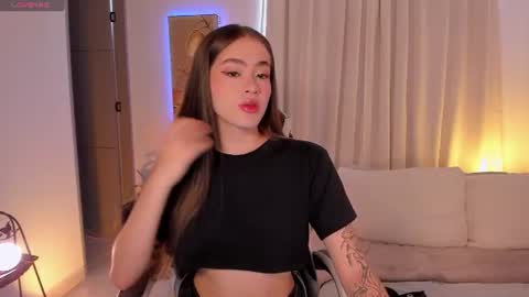 Lizzy Colins online show from June 20, 2026, 6:54 pm